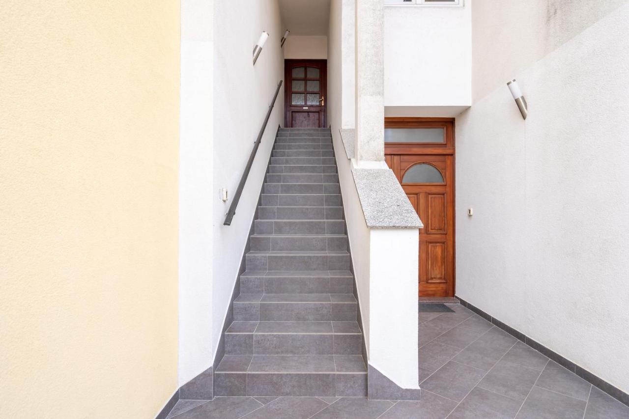 Alto 1 Studio Apartment Rovinj Exteriör bild